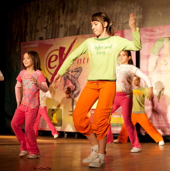 http://excentrika.ru/dances/child_dances